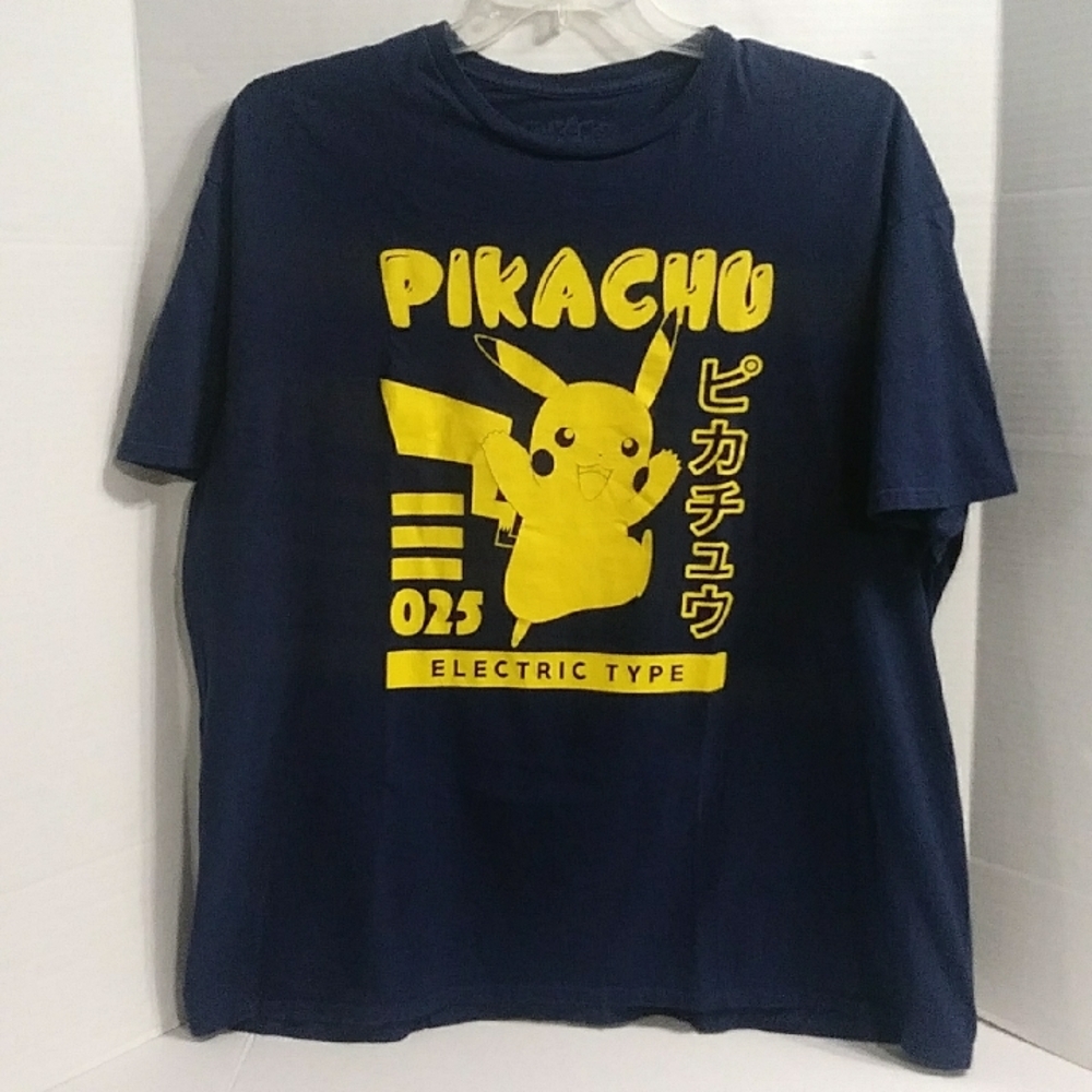 Pokemon Navy Blue Pikachu Men's Graphic T-Shirt *EUC*